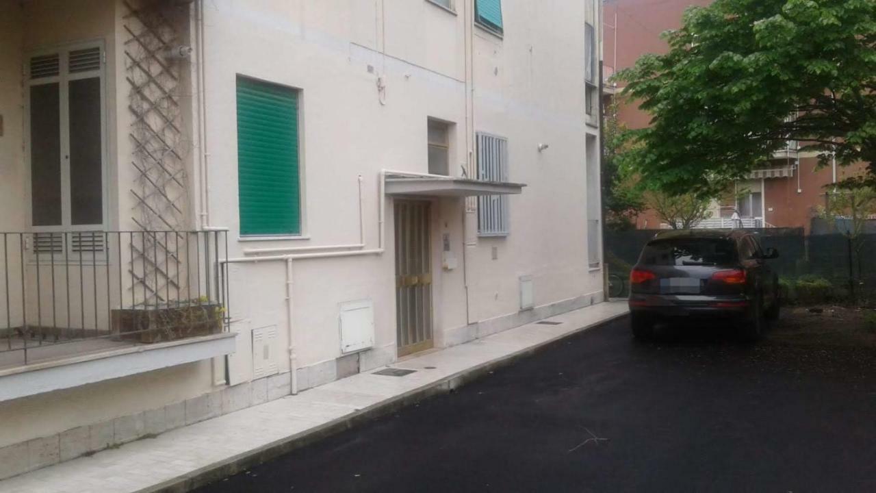 Casa Graziella Daire Pescara Dış mekan fotoğraf